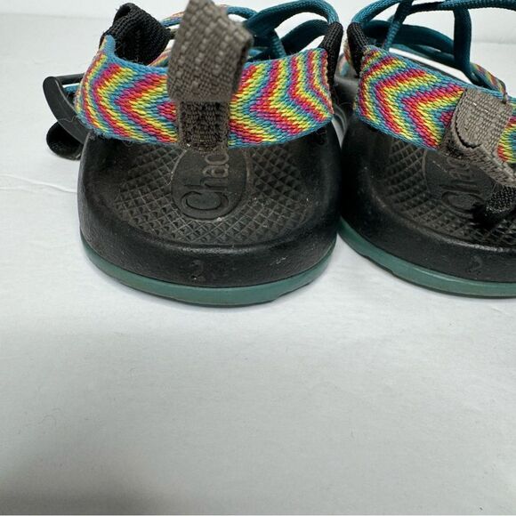 Chaco sandals kids size 2 - Picture 5 of 6
